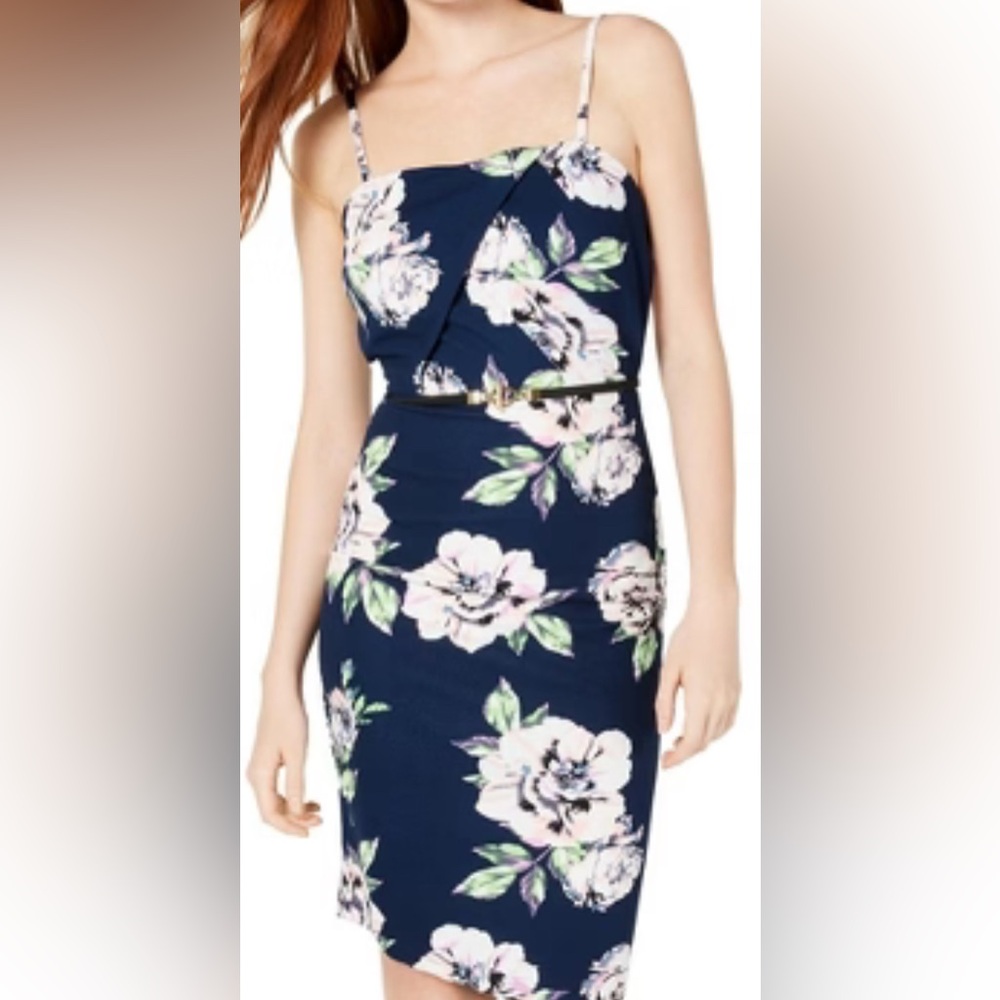 CRAVE DAME Size SMALL Navy Floral Bodycon Dress